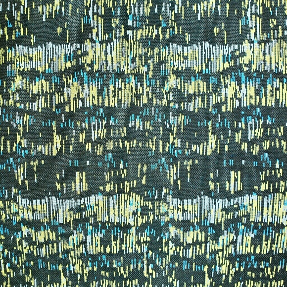 LuLaRoe Cassie - Picture 2 of 2